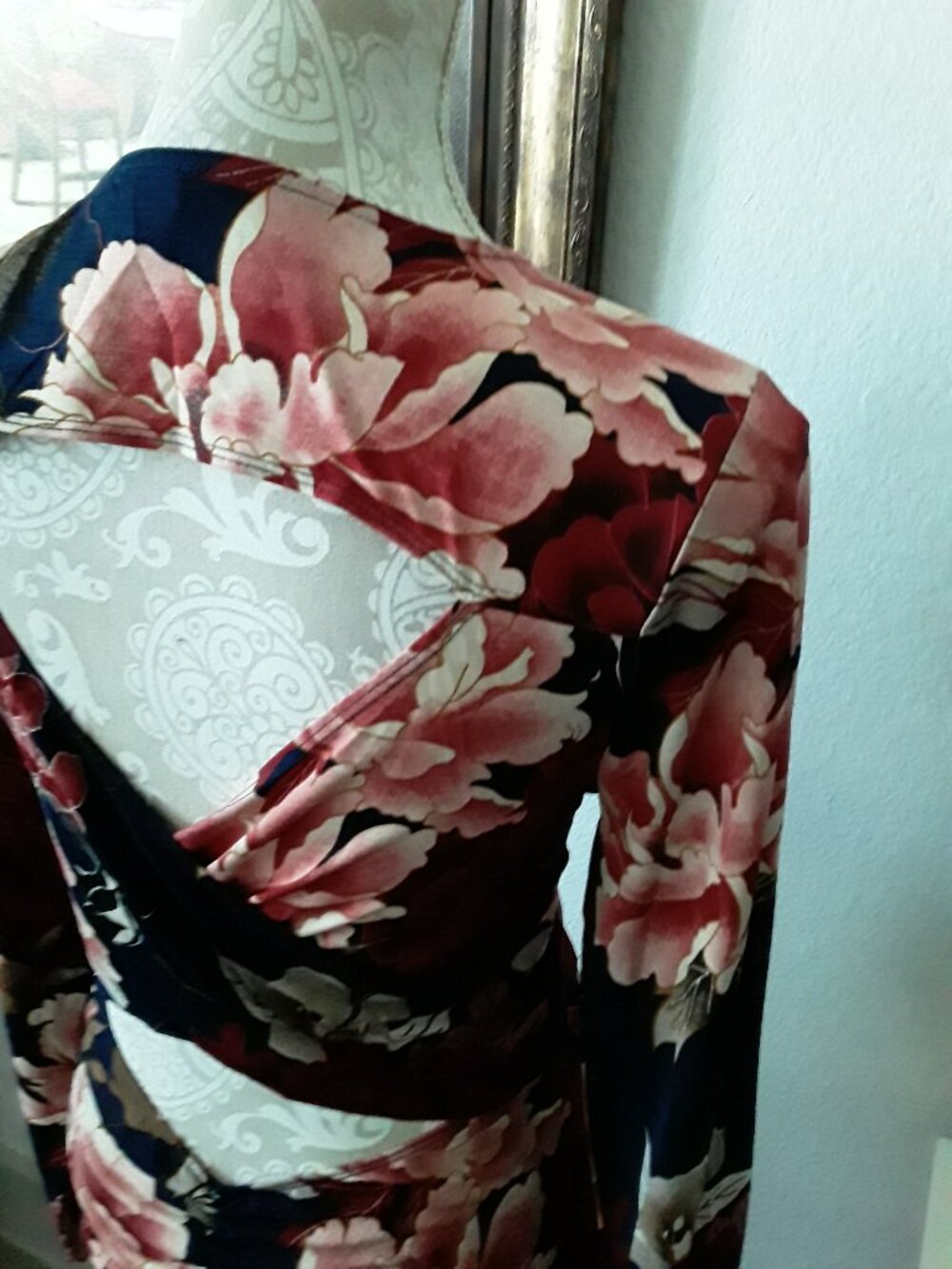 VENUS navy floral criss cross back ruched wait midi dress size XL - Picture 11 of 13